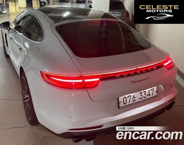PORSCHE Panamera (971) 2.9 AWD E-High 2018 — photo 2 sur 16