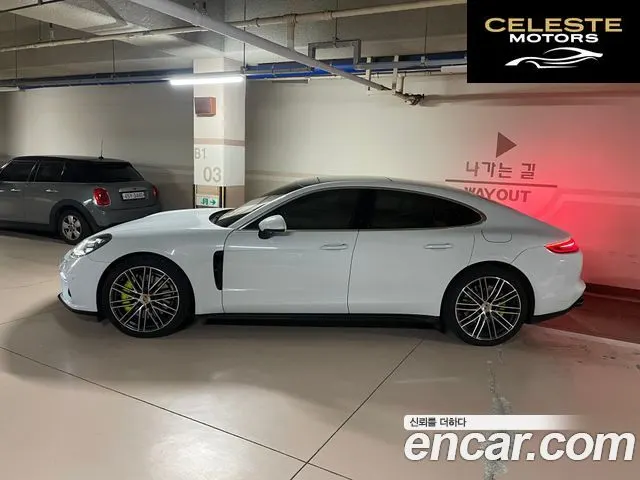 PORSCHE Panamera (971) 2.9 AWD E-High 2018 — photo 3 sur 16