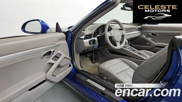 PORSCHE 911 Carrera 4 Cabriolet 2013 — photo 11 sur 20