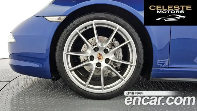 PORSCHE 911 Carrera 4 Cabriolet 2013 — photo 5 sur 20