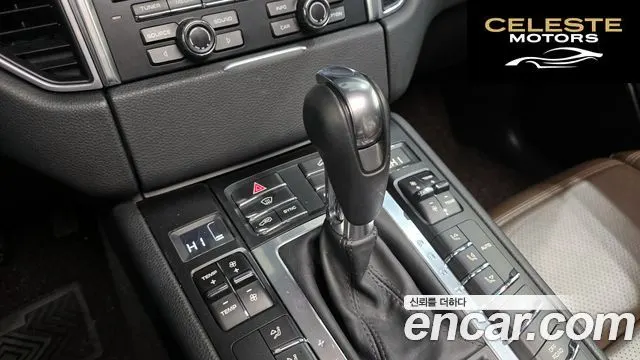 PORSCHE Macan 3.0 S 2015 — photo 9 sur 20