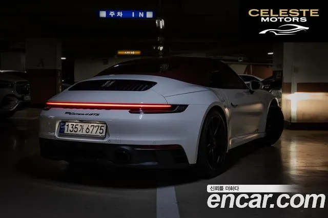 PORSCHE 911 (992) Carrera 4 GTS Cabriolet 2024 — photo 3 sur 16