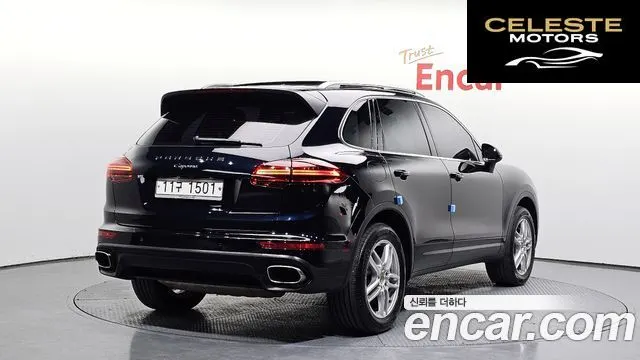 PORSCHE Cayenne 3.6 2016 — photo 2 sur 20
