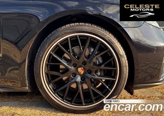 PORSCHE Panamera (971) 2.9 AWD 2021 — photo 8 sur 26