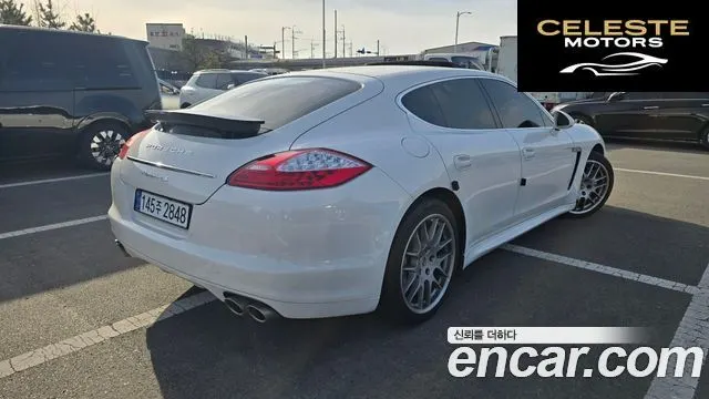 PORSCHE Panamera 4.8 S 2011 — photo 2 sur 18
