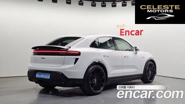 PORSCHE Macan EV Turbo 2025 — photo 2 sur 20