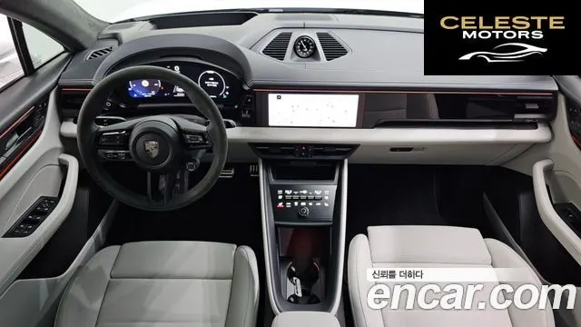 PORSCHE Macan EV Turbo 2025 — photo 7 sur 20