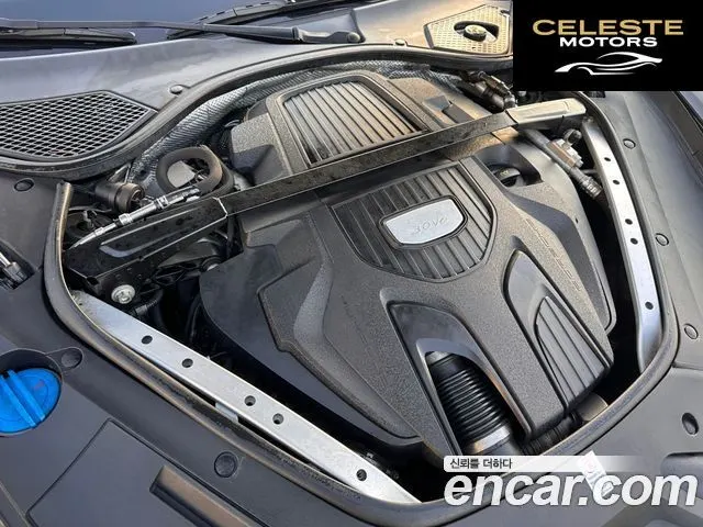 PORSCHE Panamera (971) 3.0 AWD 2018 — photo 5 sur 26