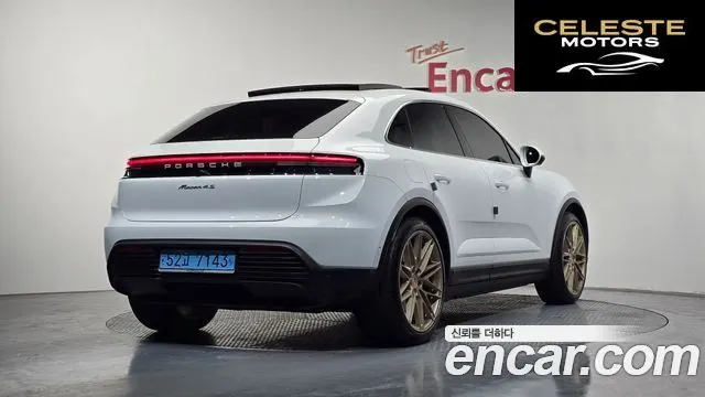 PORSCHE Macan EV 4S 2025 — photo 2 sur 20