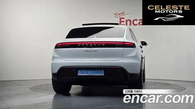 PORSCHE Macan EV 4S 2025 — photo 4 sur 20