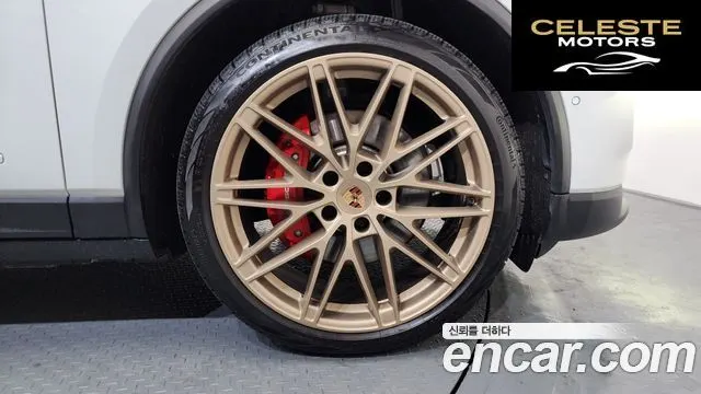 PORSCHE Macan EV 4S 2025 — photo 5 sur 20