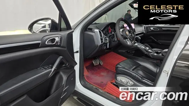 PORSCHE Cayenne 3.0 2015 — photo 10 sur 20