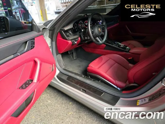 PORSCHE 911 (992) Carrera GTS 2023 — photo 9 sur 26