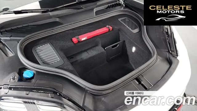 PORSCHE Macan EV 4S 2025 — photo 6 sur 20