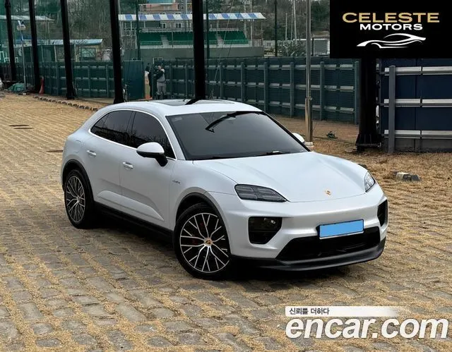 PORSCHE Macan EV 4S 2025 — photo 2 sur 26