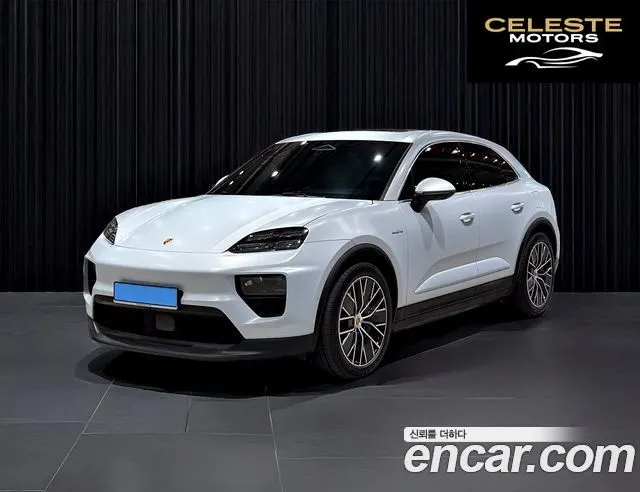 PORSCHE Macan EV 4S 2025 — photo 22 sur 26
