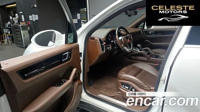 PORSCHE Cayenne (PO536) 3.0 2021 — photo 11 sur 20