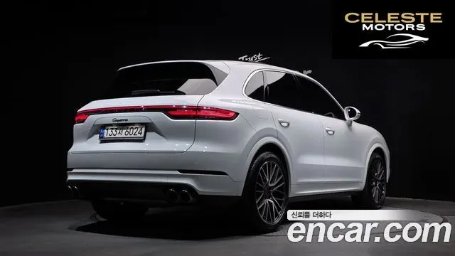 PORSCHE Cayenne (PO536) 3.0 2021 — photo 2 sur 20