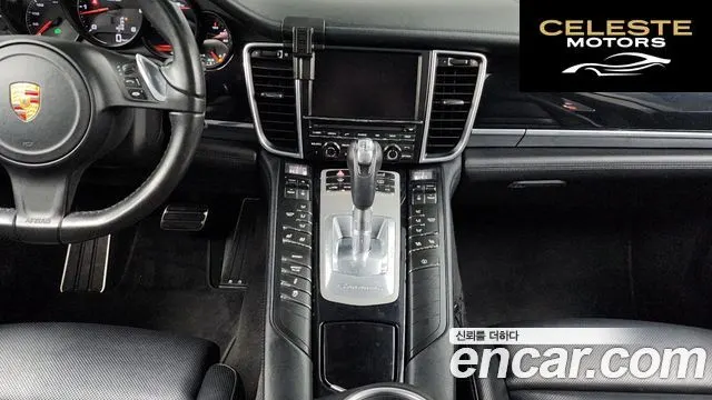PORSCHE Panamera 3.0 2016 — photo 14 sur 20