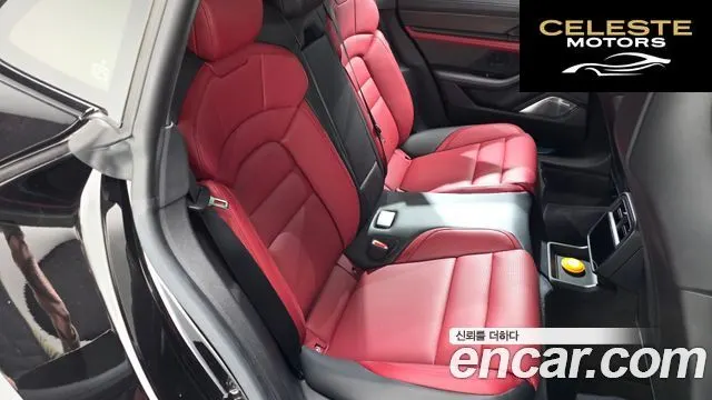 PORSCHE Taycan Turbo 2022 — photo 11 sur 26