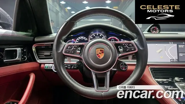 PORSCHE Panamera (971) 4.0 Turbo 2018 — photo 13 sur 20