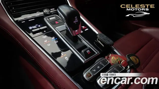 PORSCHE Panamera (971) 4.0 Turbo 2018 — photo 9 sur 20