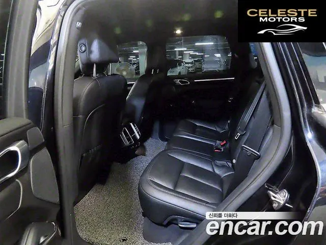 PORSCHE Cayenne 3.0 2015 — photo 15 sur 26