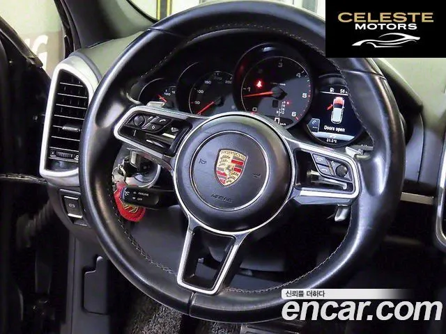 PORSCHE Cayenne 3.0 2015 — photo 8 sur 26