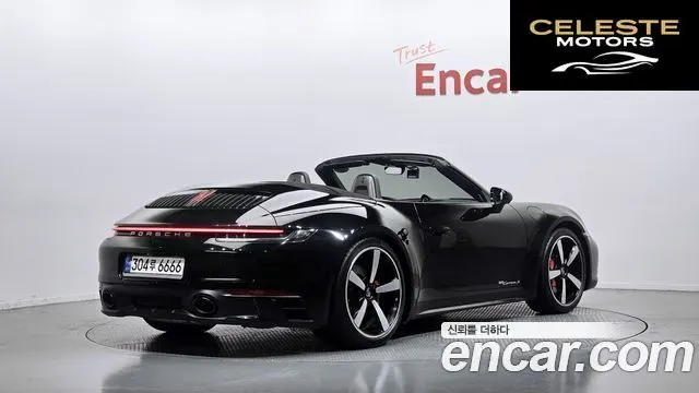 PORSCHE 911 (992) Carrera S Cabriolet 2020 — photo 2 sur 26