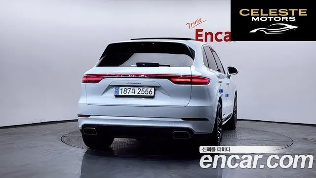 PORSCHE Cayenne (PO536) 3.0 2021 — photo 4 sur 20