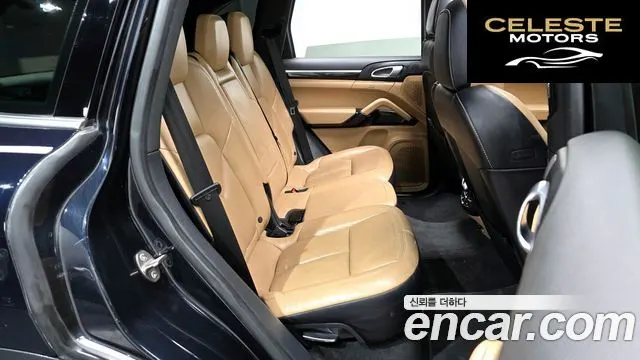 PORSCHE Cayenne 3.0 2016 — photo 12 sur 20
