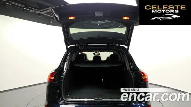 PORSCHE Cayenne 3.0 2016 — photo 20 sur 20