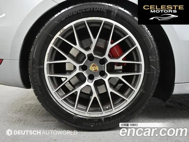 PORSCHE Macan 3.6 Turbo 2015 — photo 3 sur 24