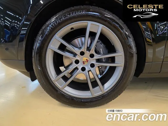 PORSCHE Cayenne (PO536) 3.0 Coupé 2024 — photo 19 sur 26