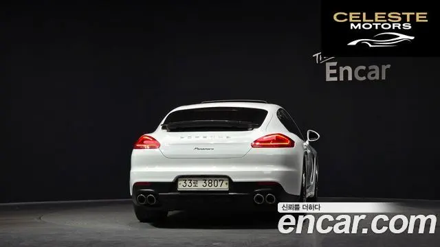 PORSCHE Panamera 3.0 Edition 2016 — photo 4 sur 26