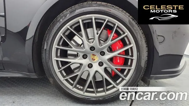 PORSCHE Panamera (971) 4.0 Turbo 2018 — photo 5 sur 26