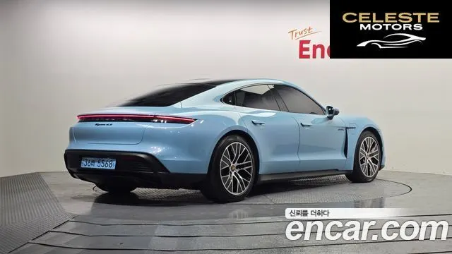 PORSCHE Taycan 4S 2020 — photo 2 sur 26