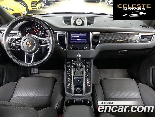 PORSCHE Macan 3.0 GTS 2018 — photo 11 sur 26