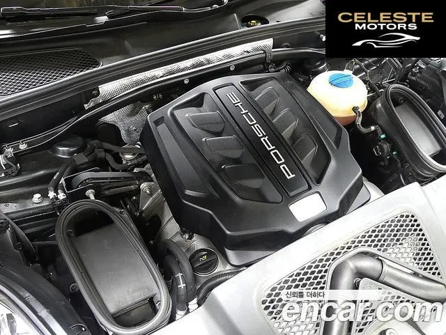 PORSCHE Macan 3.0 GTS 2018 — photo 6 sur 26