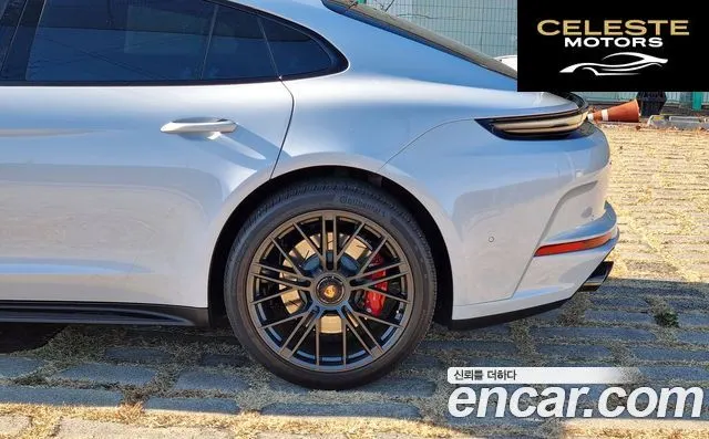 PORSCHE Panamera (976) 4.0 GTS 2025 — photo 9 sur 26