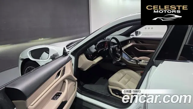 PORSCHE Taycan 2022 — photo 11 sur 26