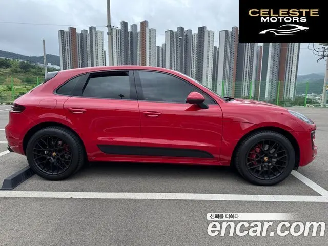 PORSCHE Macan 3.0 GTS 2018 — photo 9 sur 26