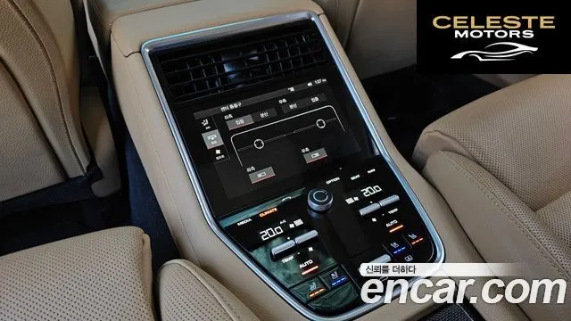 PORSCHE Panamera (971) 3.0 AWD 2018 — photo 14 sur 26