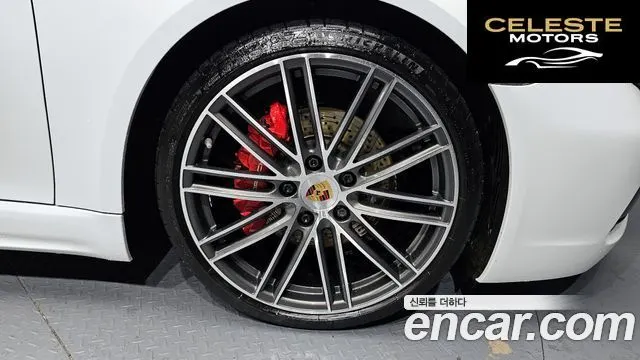 PORSCHE 718 Cayman S 2.5 2020 — photo 5 sur 20