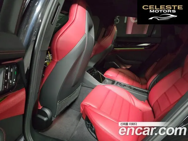 PORSCHE Panamera (976) 4.0 GTS 2025 — photo 11 sur 26