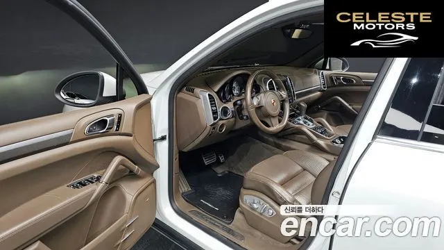 PORSCHE Cayenne 4.2 S 2014 — photo 11 sur 20