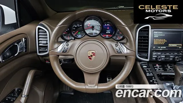 PORSCHE Cayenne 4.2 S 2014 — photo 13 sur 20