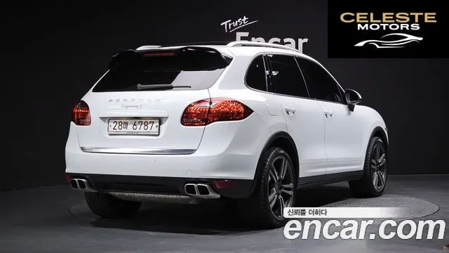 PORSCHE Cayenne 4.2 S 2014 — photo 2 sur 20