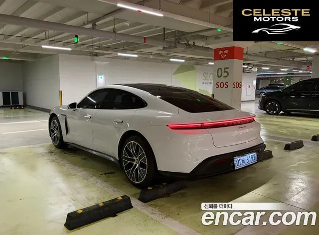 PORSCHE Taycan 2022 — photo 2 sur 25