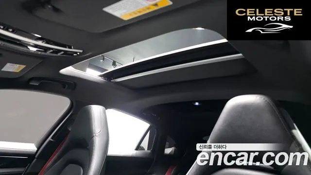 PORSCHE Panamera (971) 3.0 AWD 2018 — photo 20 sur 20